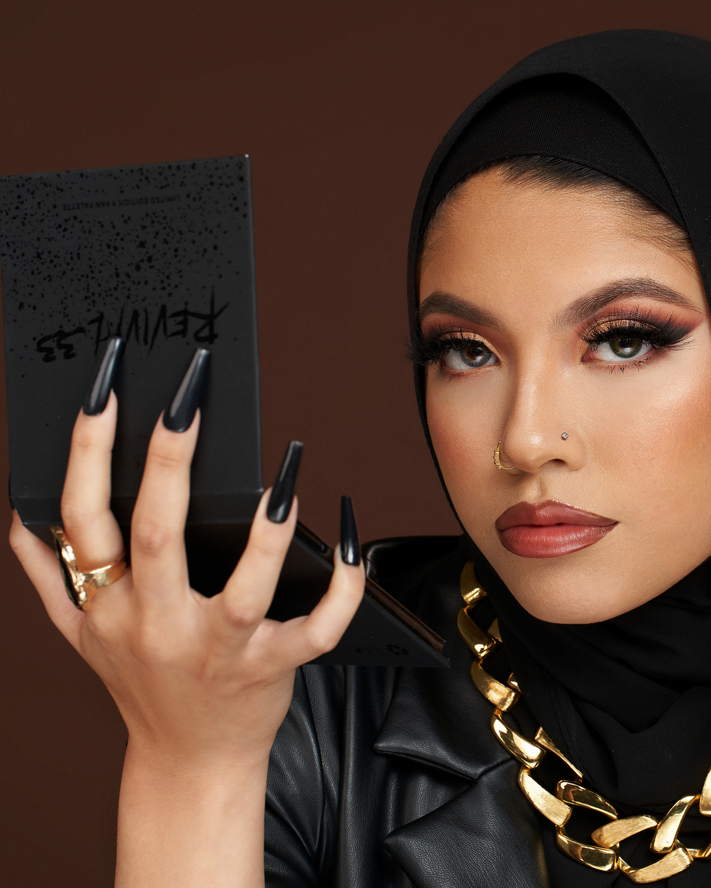 REVIVAL: The Revival 33 Eyeshadow Palette